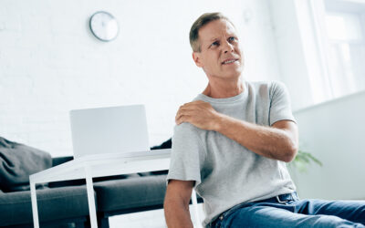 5 exercises that may improve the symptoms of thoracic outlet syndrome